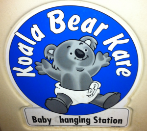 20151207_5796995_baby hanging